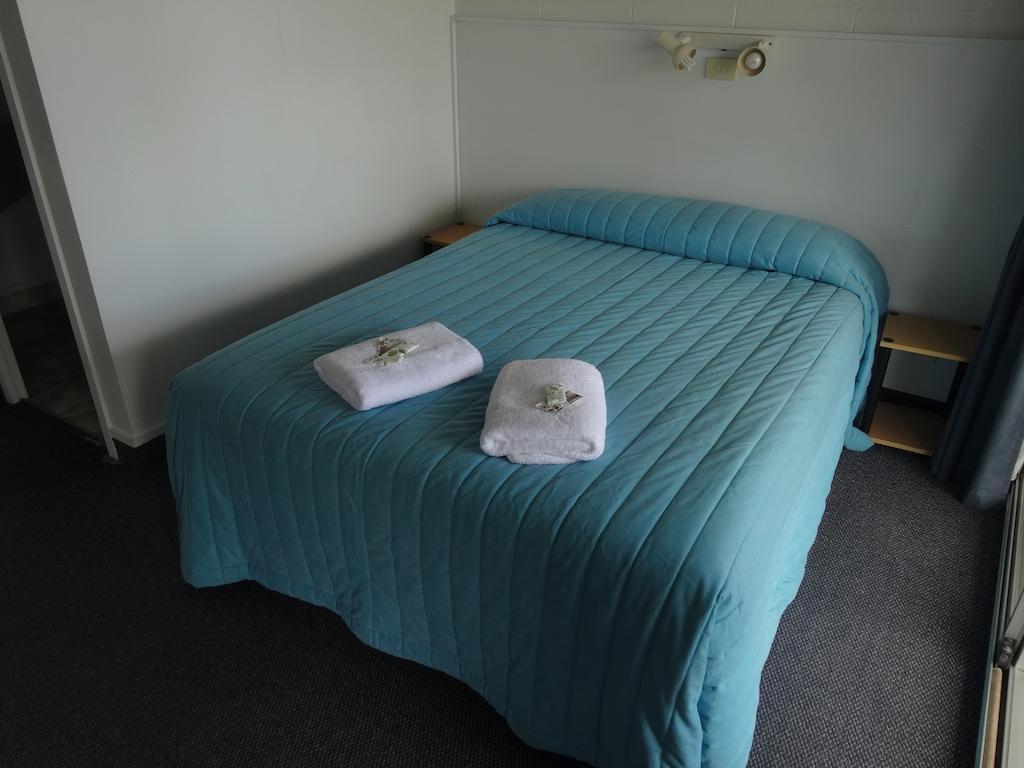 Ninety Mile Beach Holiday Park Waipapakauri Kamer foto