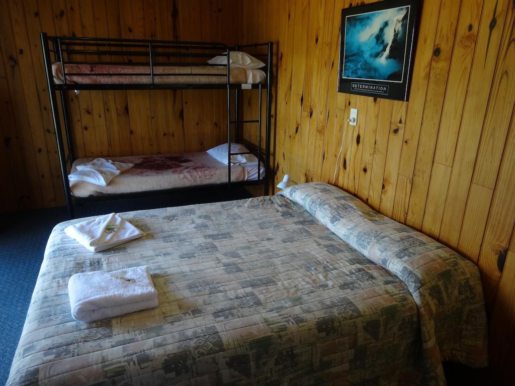 Ninety Mile Beach Holiday Park Waipapakauri Kamer foto