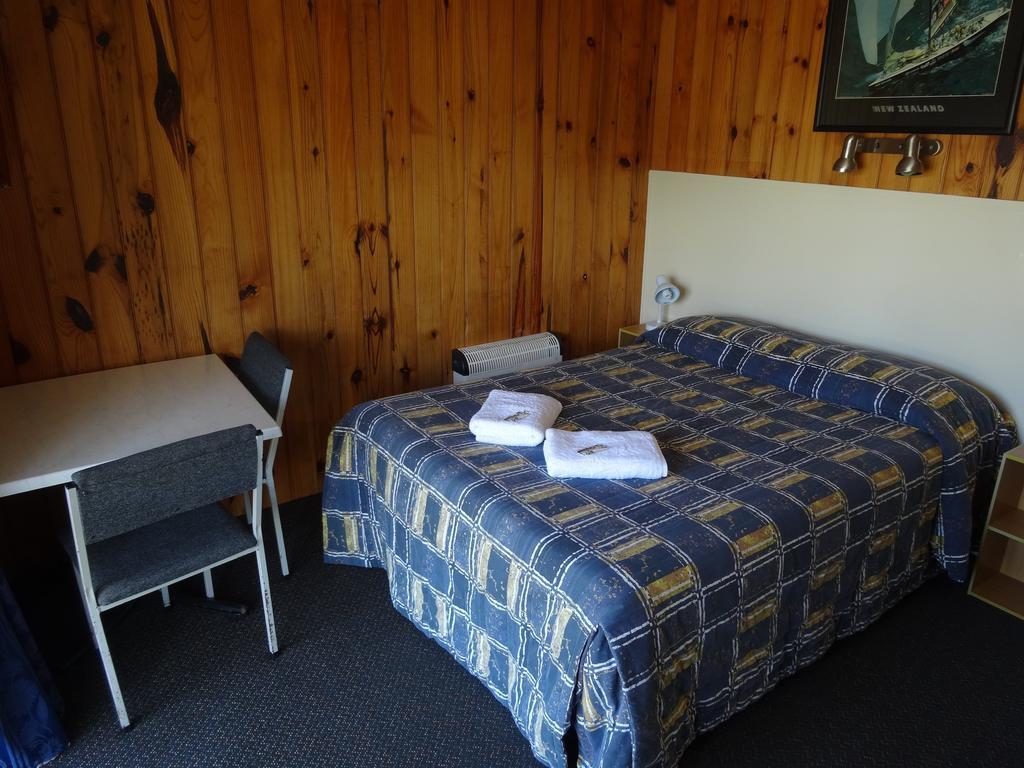 Ninety Mile Beach Holiday Park Waipapakauri Kamer foto